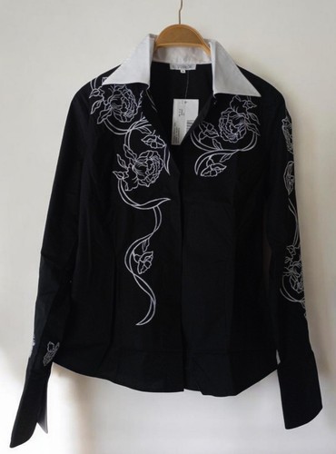 Camicia nera con eleganti