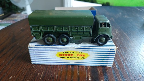 Dinky toys camion - toys,