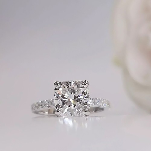 Certified cushion cut - 2.50,