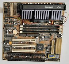 Scheda madre PCChips M726 slot