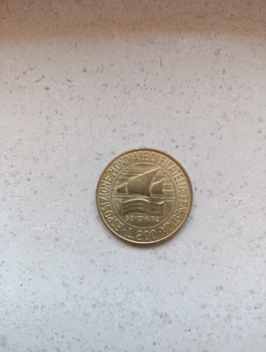 Moneta 200 lire oro - 200, conservata