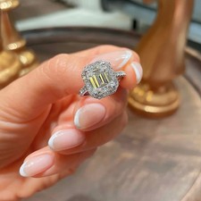 Anello in oro bianco 18 kt