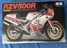 Yamaha RZV500R kit modellino