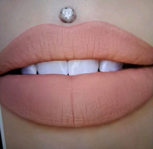 Jeffree star cosmetics velour - jeffree,