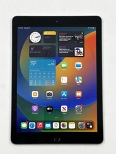 Apple iPad 5th Gen A1822 9.7"
