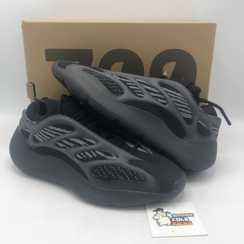 Adidas yeezy boost 700 - adidas, v3