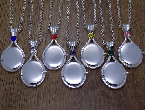 Collana con medaglione h2o - collana,