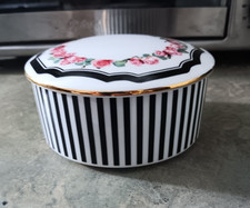 Prouna  Valentine 7680 - 5"