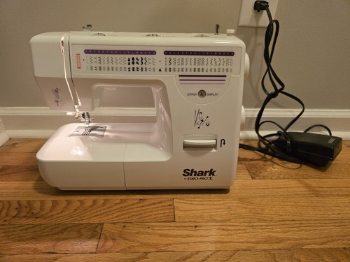 Macchina cucire shark - da,