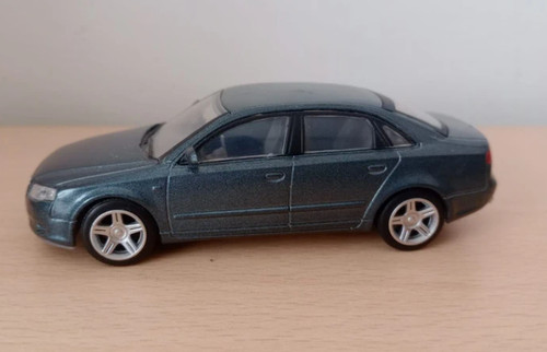 Modellino audi saloon - modellino,
