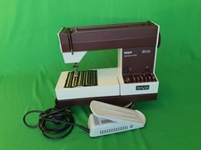 Pfaff Tipmatic 1035, macchina