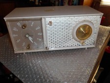 RADIO OROLOGIO VINTAGE TIPO