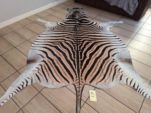Pelle zebra - di,