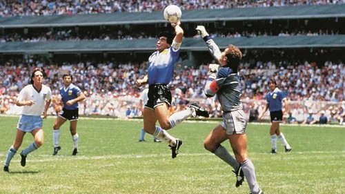 Diego maradona mano dio gol - maradona,