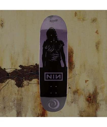 Welcome nine inch - nails, burn