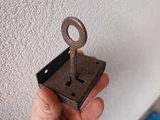 lotto 1 serratura antica per