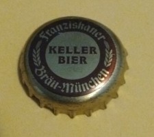 AA3 - Franziskaner Hellettappo corona birra Beer bottle chapa  Kronkorken