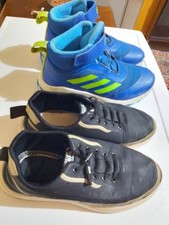 Due paio dì scarpe bambino - paio,