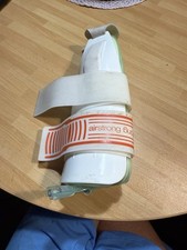 Cavigliera Bivalva RO+TEN Tutore ortopedico con cuscinetti regolabili