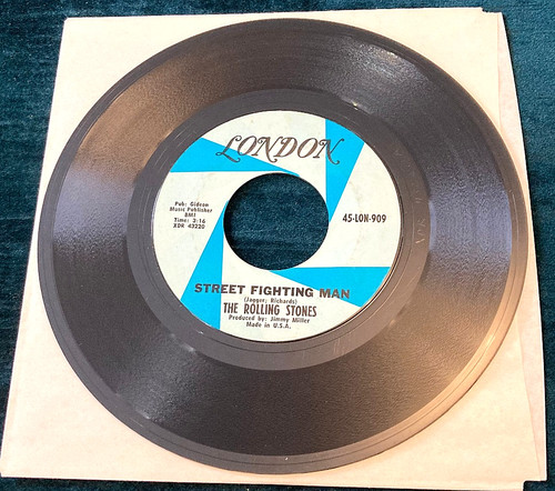 The rolling stones street - stones:,