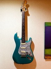 Squire by Fender Stratocaster