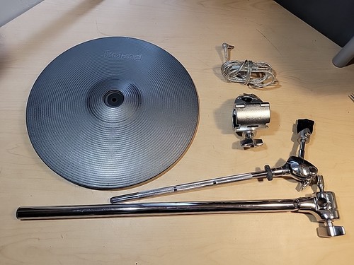 Roland 14c crash - roland,