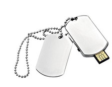 PENNA USB 4 GB completa di