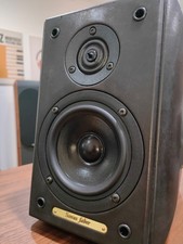 Sonus faber toy bookshelf - sonus,