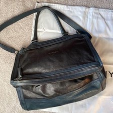 GIVENCHY Pandora Borsa a