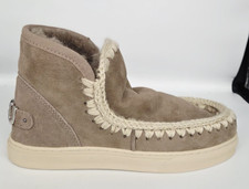 Mou Mou Eskimo Women's Suede