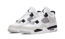 Jordan 4 nero militare