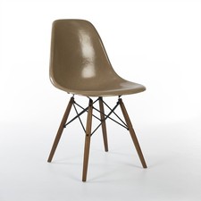 Sedia Herman Miller Eames DSW