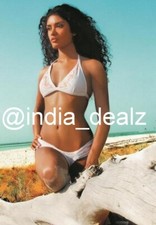 India donna modello tettona