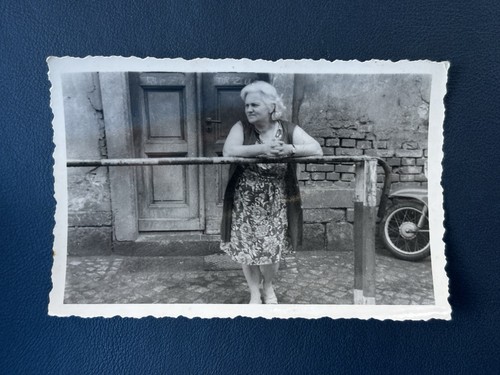 Foto donna anziana casa - 👩,