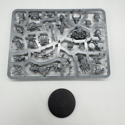40k chaos space - -,