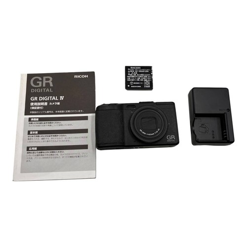 Fotocamera digitale compatta