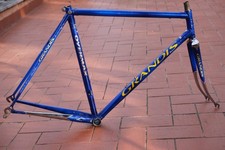 Grandis Overmax, telaio e