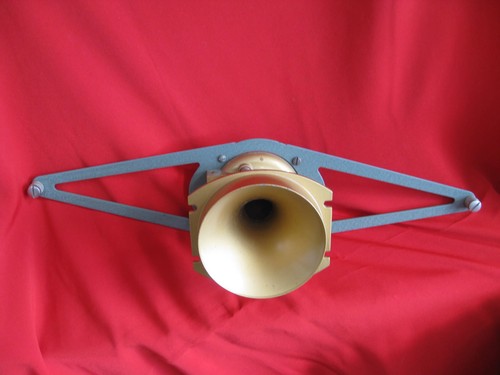 Vintage coral calrad ct - coral,