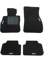 Tappetini auto in moquette su