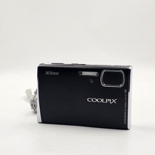 Fotocamera digitale compatta