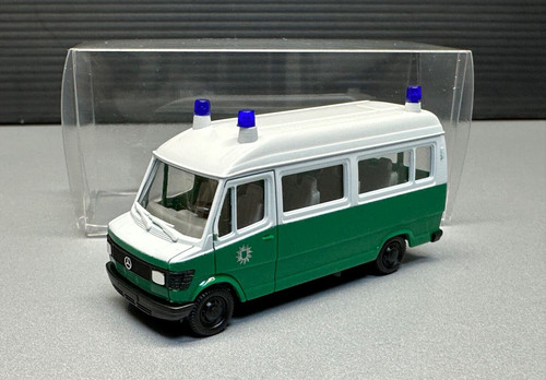 Mercedes 207 polizia - 207,
