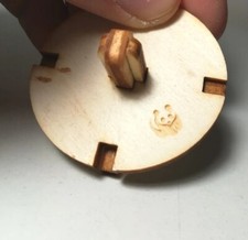 GIOCHINO PICCOLE DIMENSIONI DA COLLEZIONE GIOCATTOLI BAMBINI BIMBI TROTTOLA