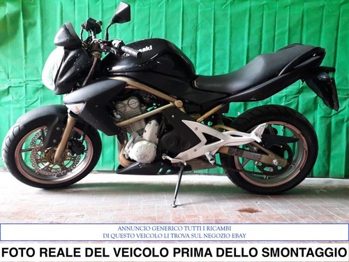 Sono disponibili ricambi moto - disponibili,