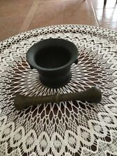 Antico mortaio in bronzo  con