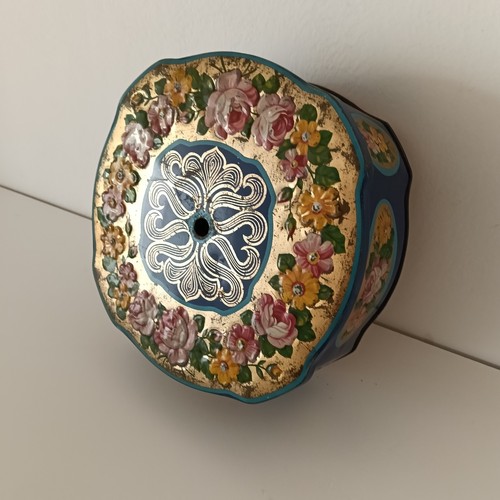 Scatola latta vintage con - di,
