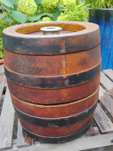 Fustino legno composto da - in,