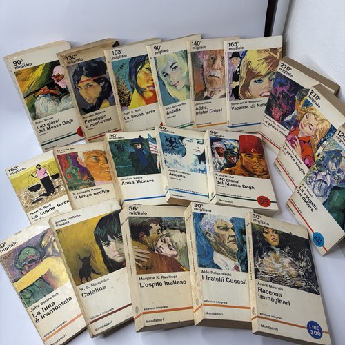 Lotto libri mondadori - libri,