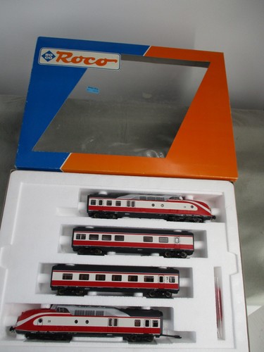 Roco scala 43902 treno - scala,