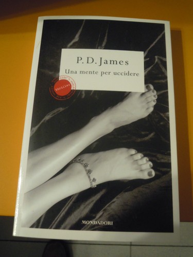 Libro james una - p.d.,