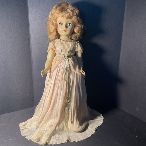 Bambola vintage madame - vintage,